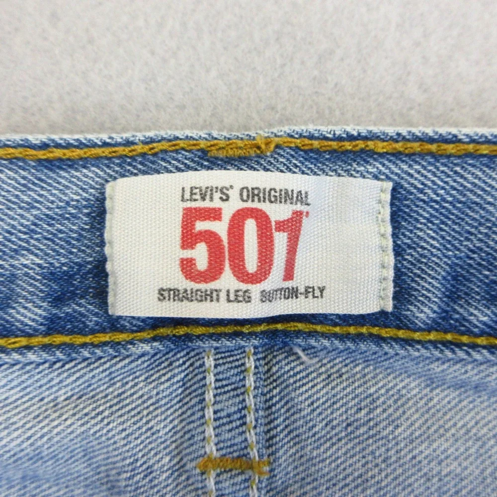 Levi's 501 Jeans Men 38x32 (Actual 37x30) Light Blue Straight Leg Button Fly